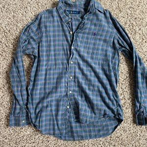 I am selling shirts, sweaters, hats, sunglasses